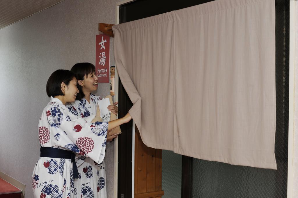 ホテルあずまし屋 黒石市 エクステリア 写真